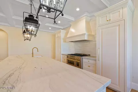 Kitchen - 2495 E Superstition Dr, Gilbert, AZ 85297 photo 7 of 10