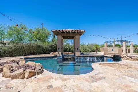 Exterior - 3817 E Tracker Trl, Phoenix, AZ 85050 photo 4 of 17