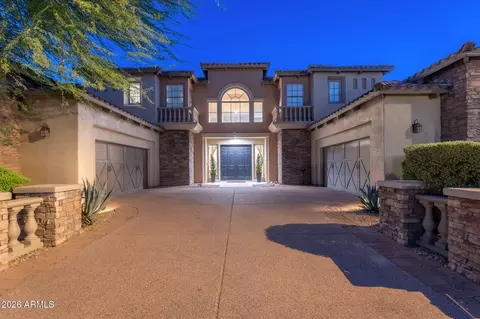 Exterior - 3817 E Tracker Trl, Phoenix, AZ 85050 photo 2 of 16