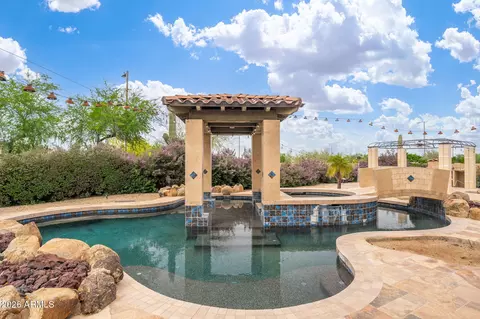 Exterior - 3817 E Tracker Trl, Phoenix, AZ 85050 photo 2 of 7