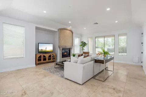 Living - 3817 E Tracker Trl, Phoenix, AZ 85050 photo 2 of 6