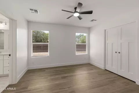 5745 N 13th Pl, Phoenix, AZ 85014 photo 15