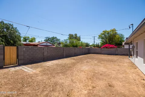 5745 N 13th Pl, Phoenix, AZ 85014 photo 31