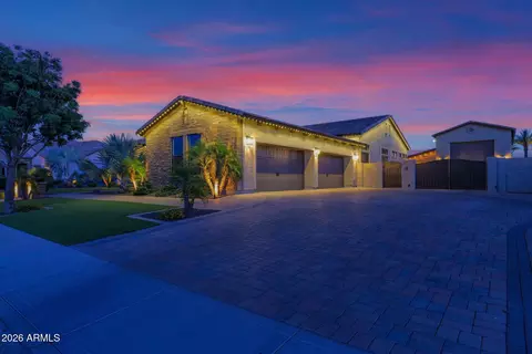 Exterior - 3325 E Knoll St, Mesa, AZ 85213 photo 27 of 28