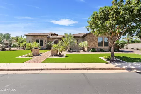 3325 E Knoll St, Mesa, AZ 85213