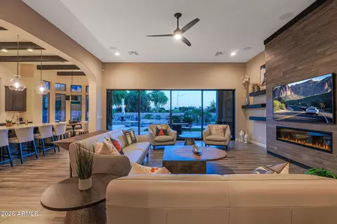 Living - 3325 E Knoll St, Mesa, AZ 85213 photo 6 of 8