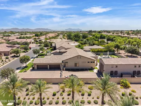 View/Area - 3325 E Knoll St, Mesa, AZ 85213 photo 3 of 5