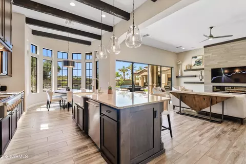 Kitchen - 3325 E Knoll St, Mesa, AZ 85213 photo 4 of 5