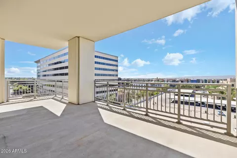 Exterior - 2211 E Camelback Rd #604, Phoenix, AZ 85016 photo 2 of 5