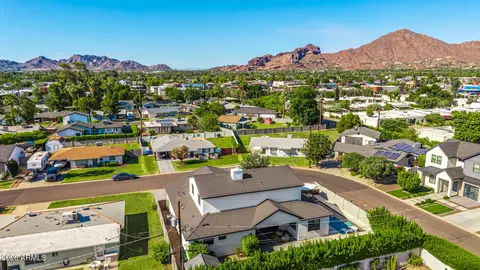 View/Area - 4233 E Fairmount Ave, Phoenix, AZ 85018 photo 5 of 8