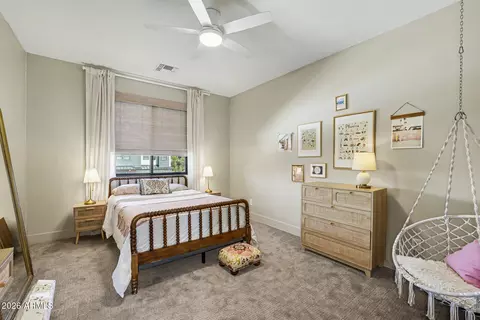 Bedroom - 4233 E Fairmount Ave, Phoenix, AZ 85018 photo 3 of 7