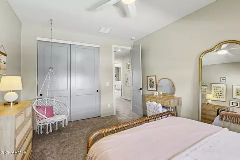 Bedroom - 4233 E Fairmount Ave, Phoenix, AZ 85018 photo 4 of 7