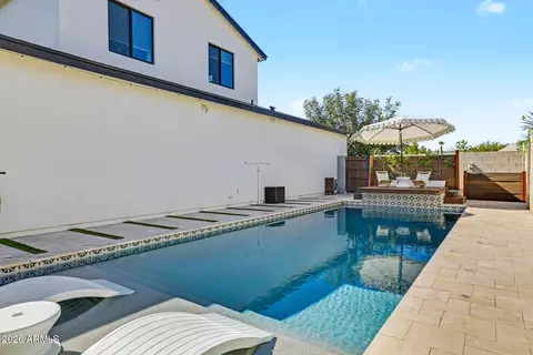 Exterior - 4233 E Fairmount Ave, Phoenix, AZ 85018 photo 12 of 18