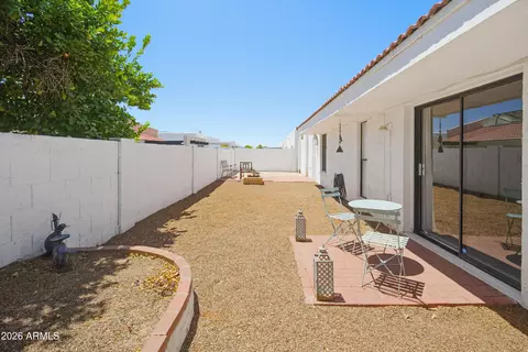 Exterior - 1107 E Michigan Ave, Phoenix, AZ 85022 photo 6 of 10