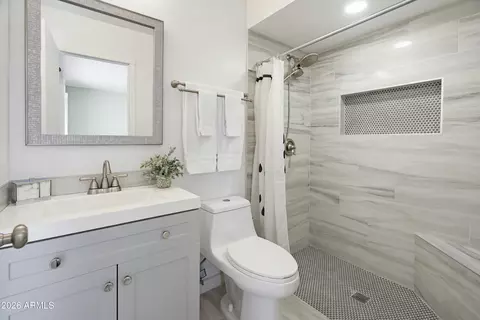Bath - 1107 E Michigan Ave, Phoenix, AZ 85022 photo 1 of 3