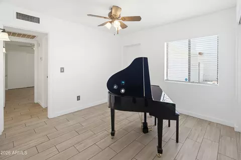 Entry Way - 1107 E Michigan Ave, Phoenix, AZ 85022 photo 2 of 2