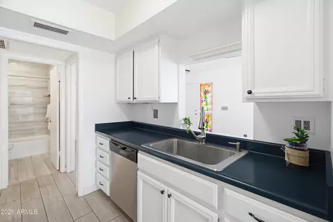 Kitchen - 1107 E Michigan Ave, Phoenix, AZ 85022 photo 3 of 5