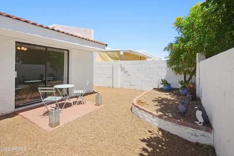 Exterior - 1107 E Michigan Ave, Phoenix, AZ 85022 photo 9 of 10