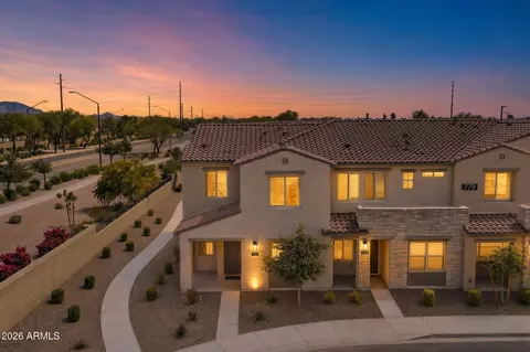 779 E Doral Ave #104, Gilbert, AZ 85297