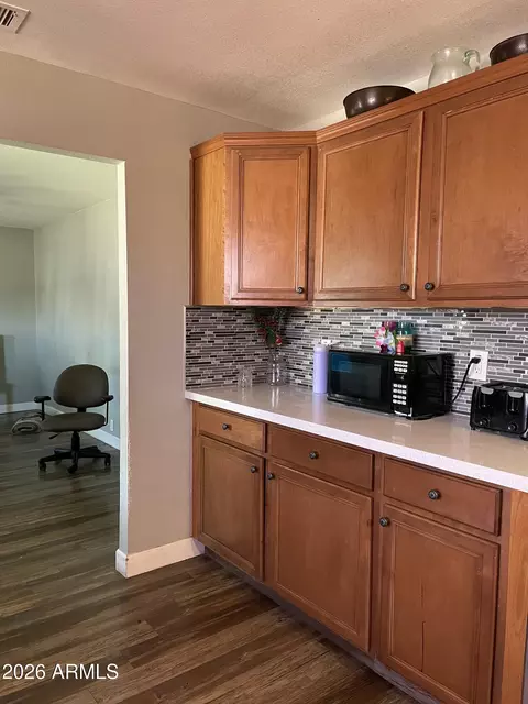 Kitchen - 2102 N 50th Ln, Phoenix, AZ 85035 photo 3 of 3