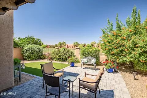 Exterior - 4116 E Paradise Dr, Phoenix, AZ 85028 photo 1 of 8