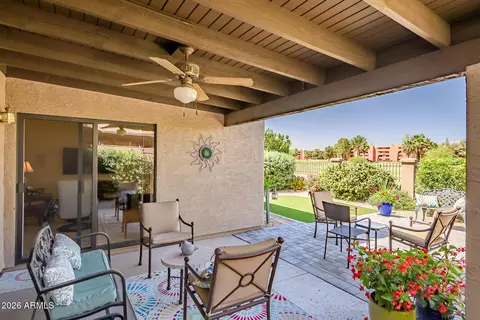 Exterior - 4116 E Paradise Dr, Phoenix, AZ 85028 photo 3 of 8
