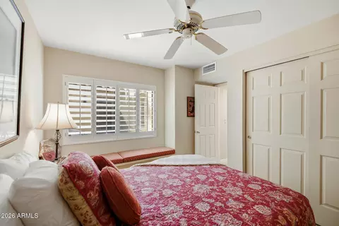 Bedroom - 4116 E Paradise Dr, Phoenix, AZ 85028 photo 3 of 3