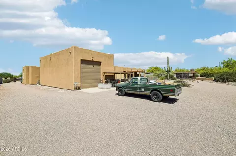 Exterior - 1547 N Val Vista Rd, Apache Junction, AZ 85119 photo 4 of 14