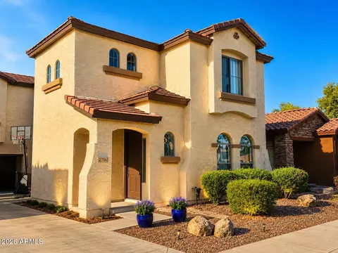 2706 E Longhorn Pl, Chandler, AZ 85286