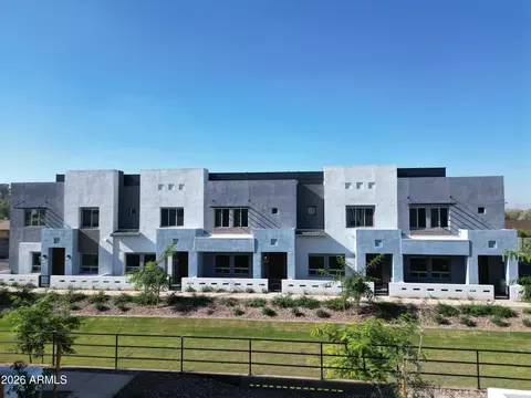 733 E Commonwealth Ave #27, Chandler, AZ 85225