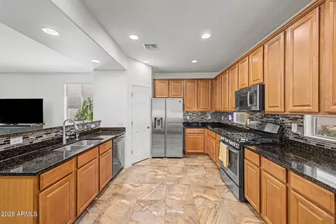 Kitchen - 854 E Tekoa Ave, Gilbert, AZ 85298 photo 3 of 3
