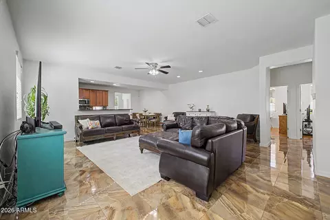 Living - 854 E Tekoa Ave, Gilbert, AZ 85298 photo 1 of 1