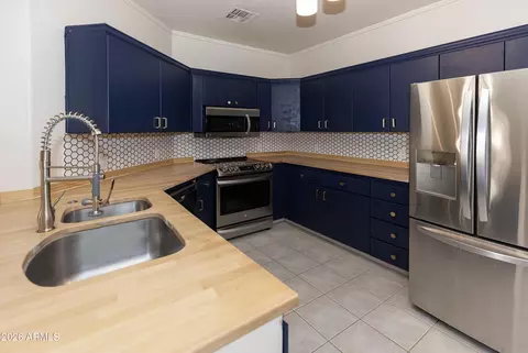 9550 E Thunderbird Rd #253, Scottsdale, AZ 85260