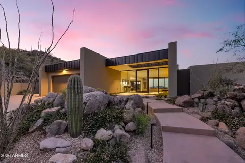 Exterior - 4375 W Cush Canyon Loop, Marana, AZ 85658 photo 2 of 9