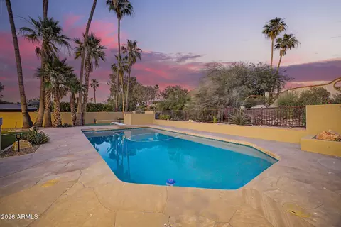 Exterior - 5843 N 46th St, Phoenix, AZ 85018 photo 4 of 12