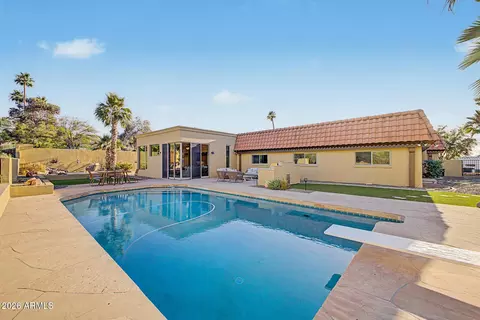 Exterior - 5843 N 46th St, Phoenix, AZ 85018 photo 10 of 12