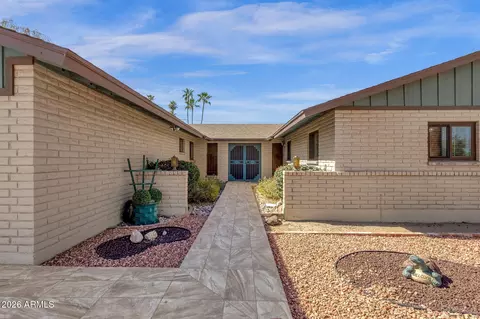 709 E Royal Palm Rd E, Phoenix, AZ 85020