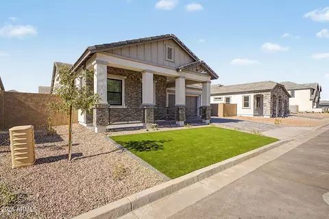 Exterior - 2520 E Preston St, Mesa, AZ 85213 photo 2 of 4