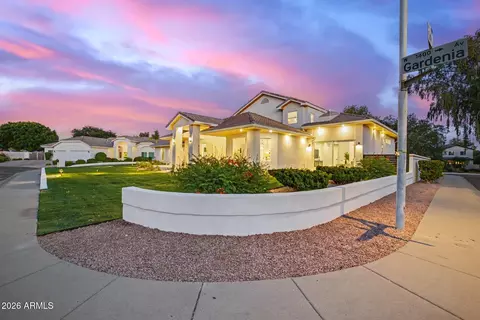 1321 W Gardenia Ave, Phoenix, AZ 85021