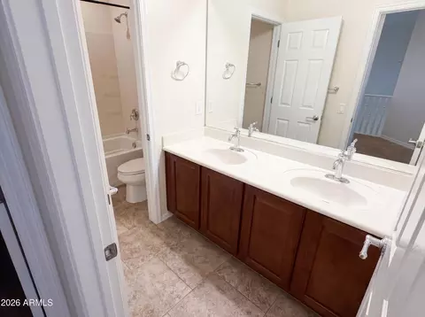 Bath - 5227 W Bent Tree Dr, Phoenix, AZ 85083 photo 5 of 7