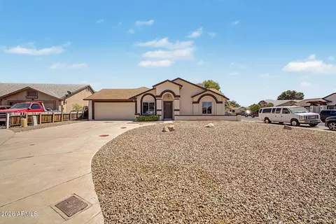 6937 W Sheila Ln, Phoenix, AZ 85033