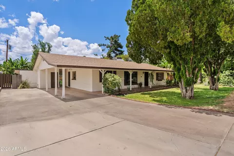 3827 E Weldon Ave, Phoenix, AZ 85018