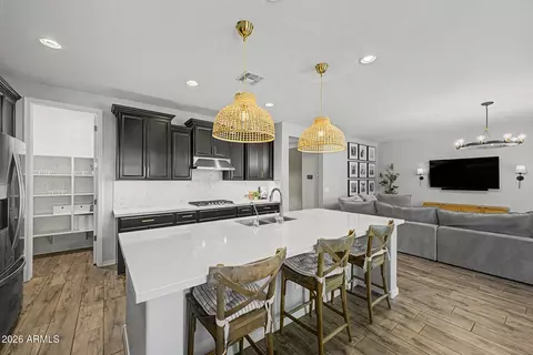 Kitchen - 9559 E Theia Dr, Mesa, AZ 85212 photo 2 of 4