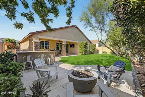 Exterior - 9559 E Theia Dr, Mesa, AZ 85212 photo 2 of 9