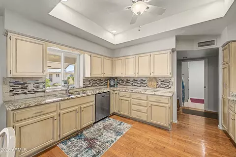 Kitchen - 7836 E Neville Ave, Mesa, AZ 85209 photo 3 of 5