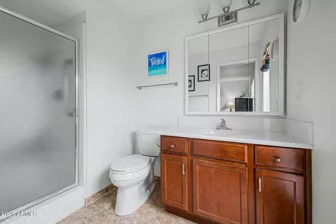 Bath - 730 S Parkcrest --, Mesa, AZ 85206 photo 1 of 2