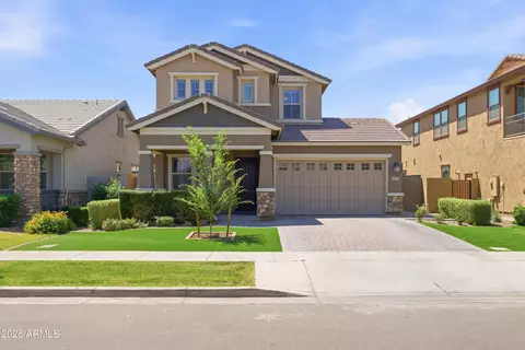 3825 E Arabian Dr, Gilbert, AZ 85296 photo 2