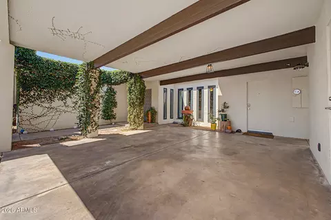 Exterior - 4316 E Piccadilly Rd, Phoenix, AZ 85018 photo 4 of 10