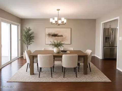 Dining - 4316 E Piccadilly Rd, Phoenix, AZ 85018 photo 1 of 1
