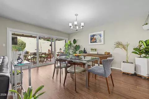Dining - 4316 E Piccadilly Rd, Phoenix, AZ 85018 photo 2 of 3